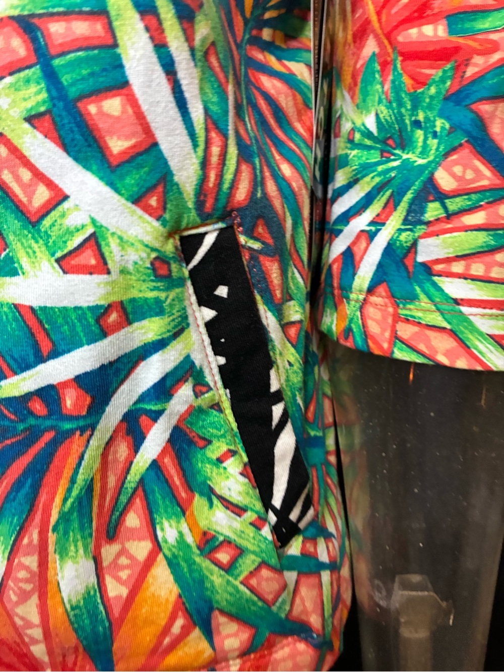 Onque Casuals Bright Guava Tropical Print Stretch Top - Picture 5 of 12